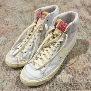 Nike Blazer Vintage Mid ‘77 “Popcorn”